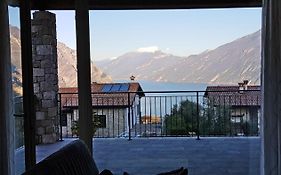 Villetta Sogno Sul Lago By Gardadomusmea